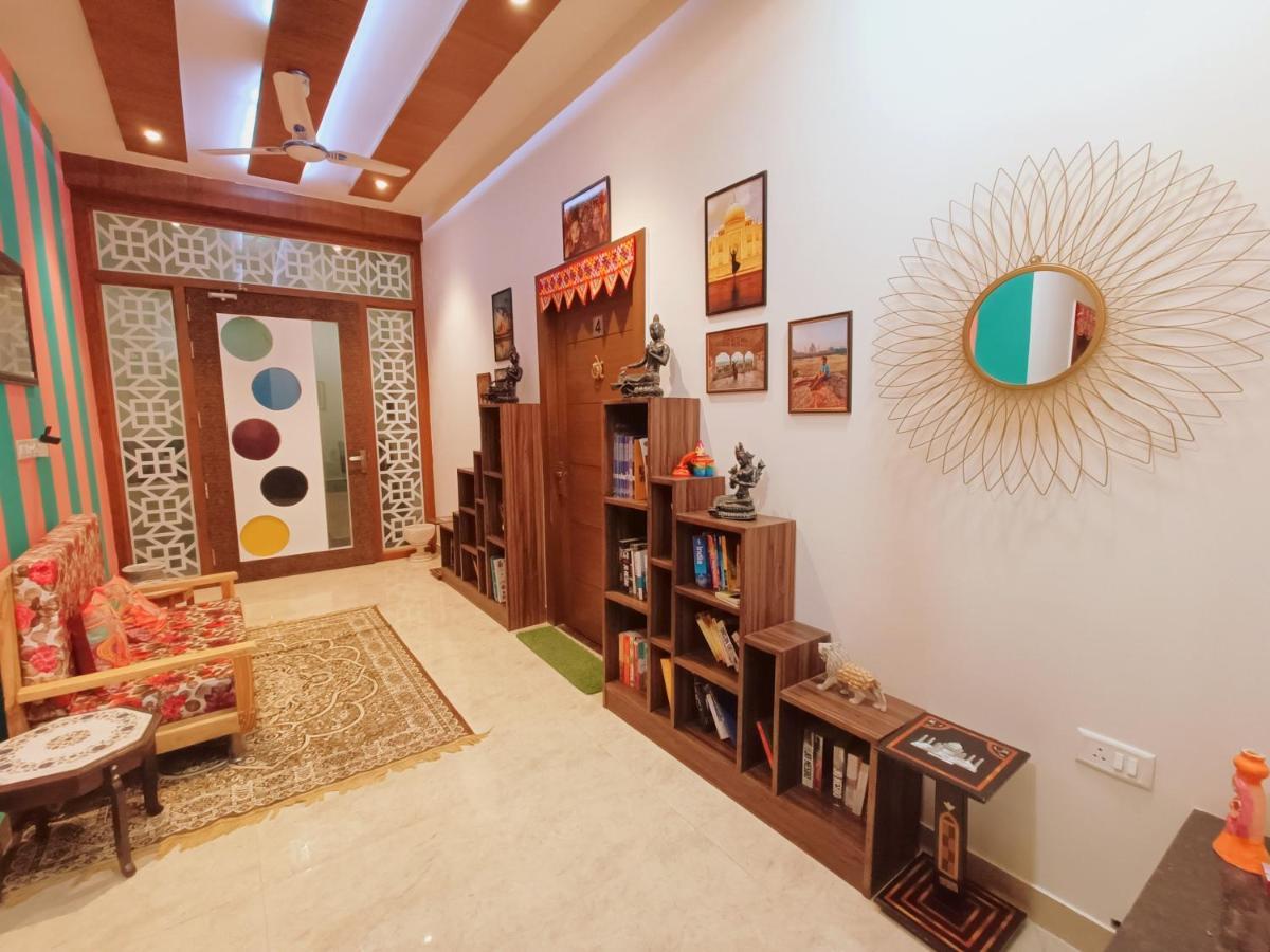 Homestay The Hideout - Near Taj *