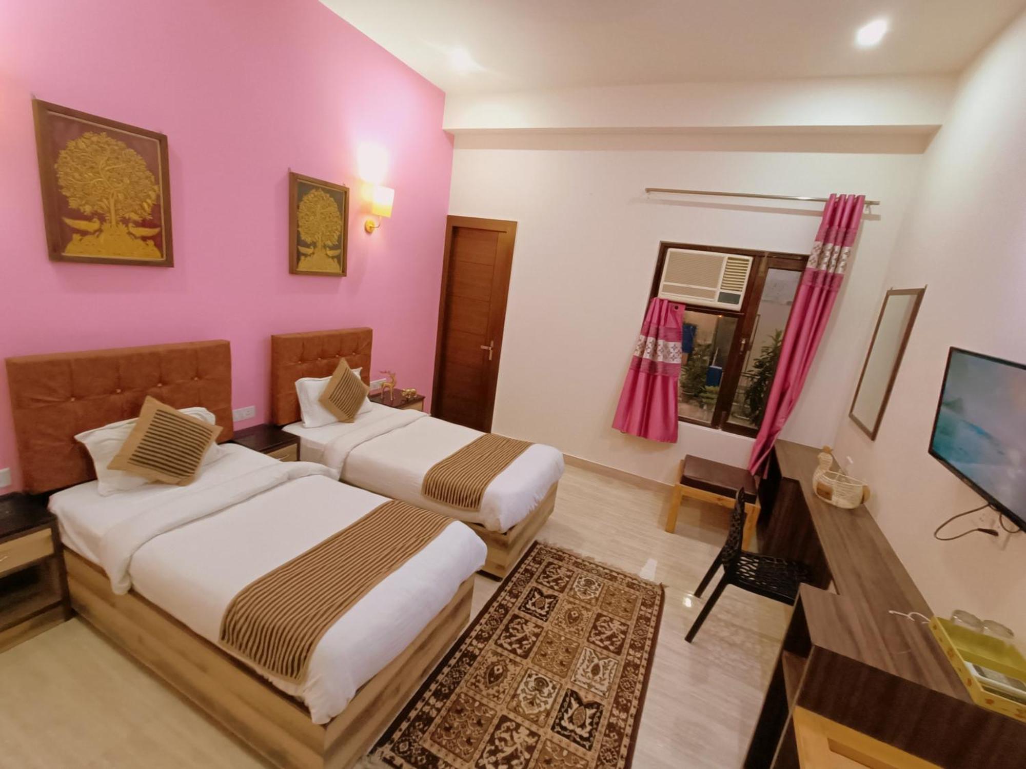 The Hideout - Near Taj * Agra (Uttar Pradesh)