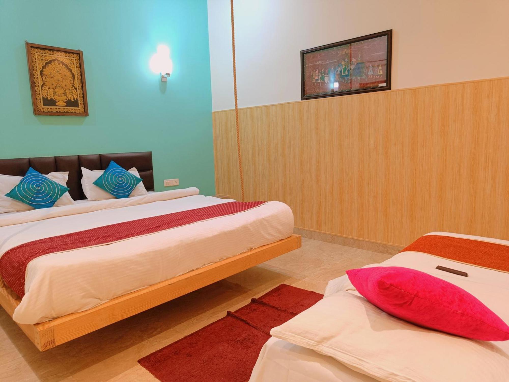 Homestay The Hideout - Near Taj *