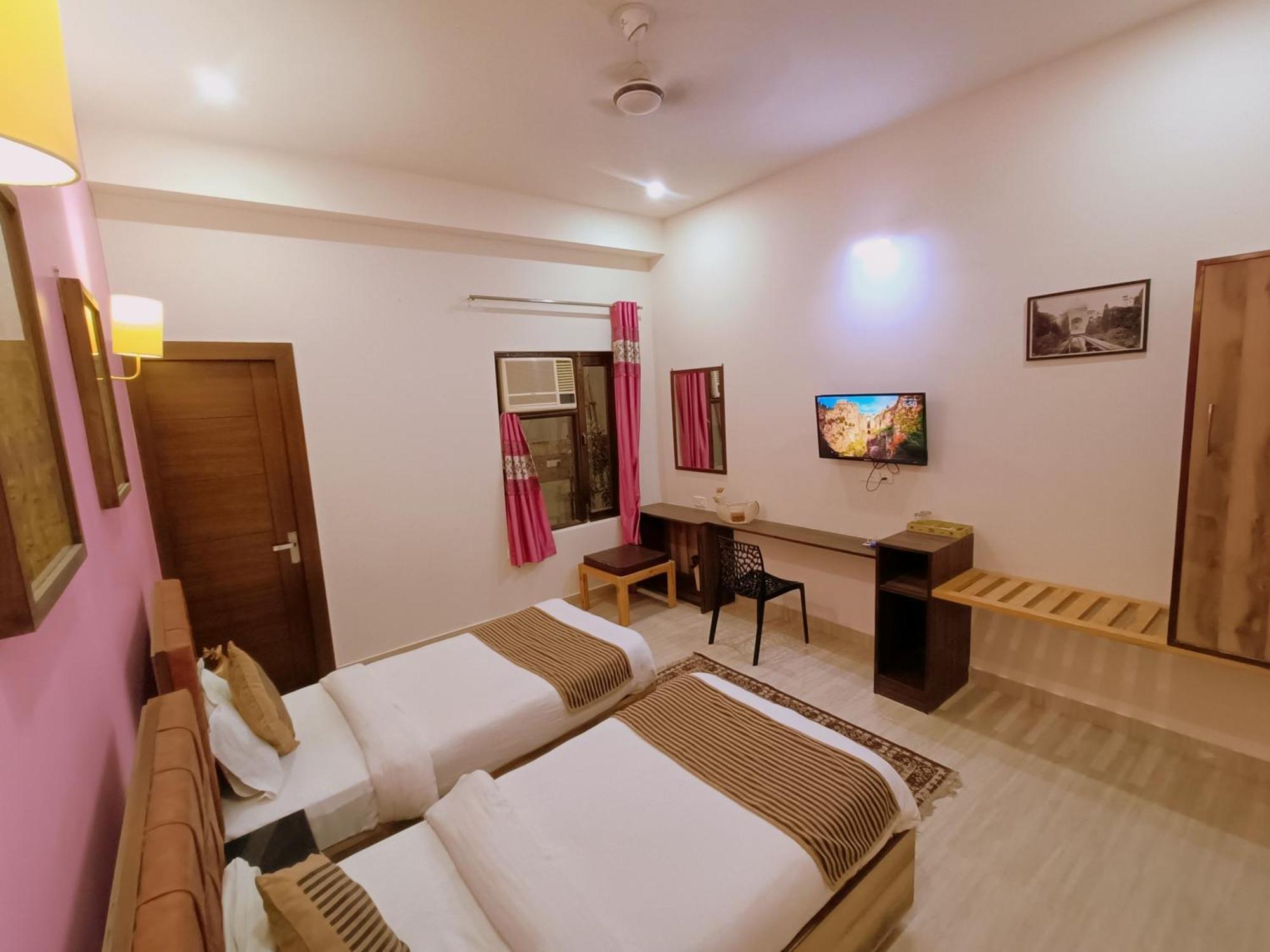 The Hideout - Near Taj * Agra (Uttar Pradesh)