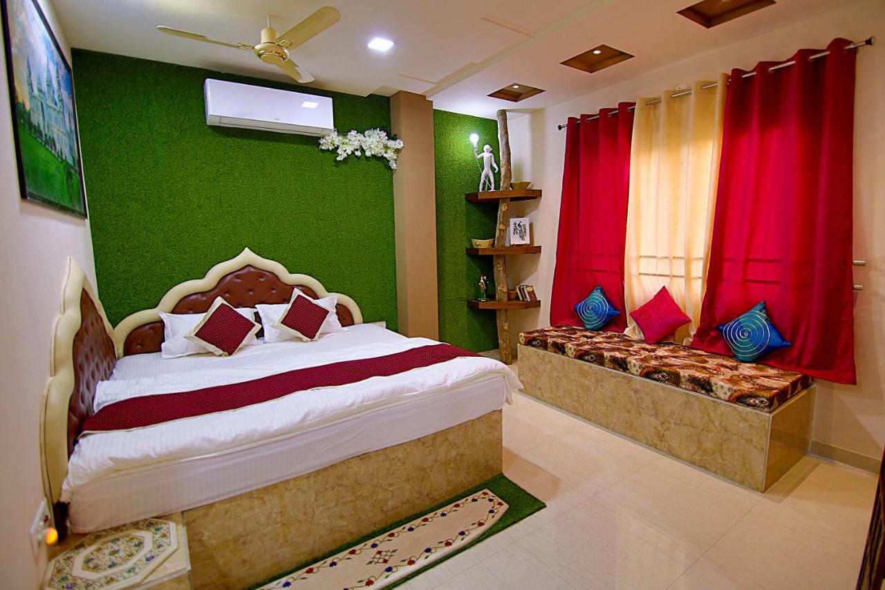 The Hideout Agra - Near Taj Homestay *